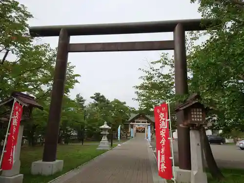 烈々布神社の鳥居