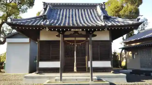 鏡満神社の本殿