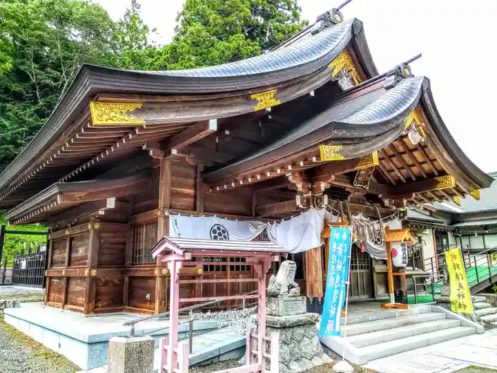 綿津見神社の本殿・本堂