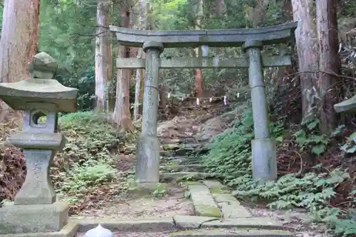 木幡山隠津島神社(二本松市)の鳥居