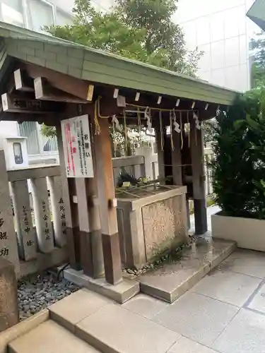 築土神社の手水