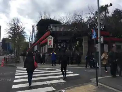 豊川稲荷東京別院の周辺