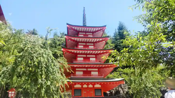 新倉富士浅間神社(山梨県)