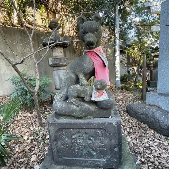 王子稲荷神社の狛犬
