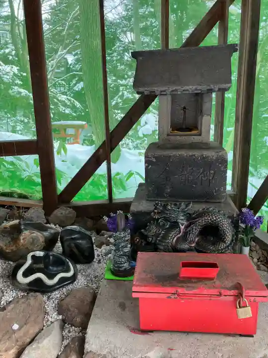 白石神社の末社・摂社