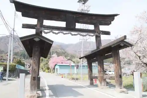 武田八幡宮の鳥居