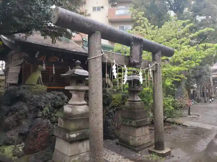 小野照崎神社の末社・摂社