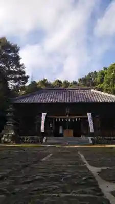 上之村神社の本殿・本堂