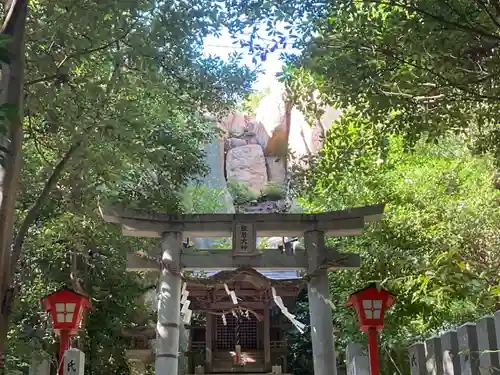 越木岩神社の鳥居