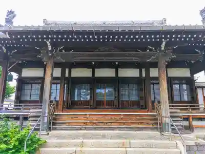 長圓寺の本殿・本堂