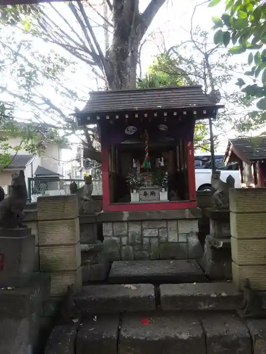 本郷氷川神社の末社・摂社