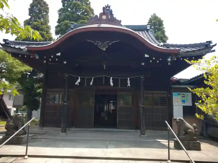 越中白山総社の本殿・本堂
