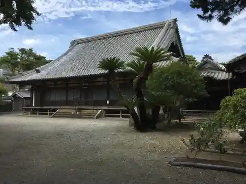 無量寺の建物その他