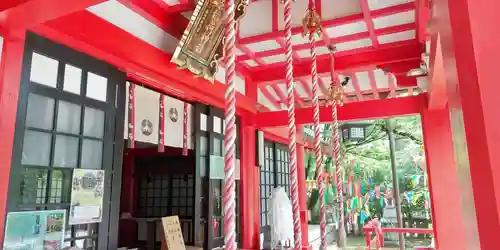 市原稲荷神社の本殿・本堂