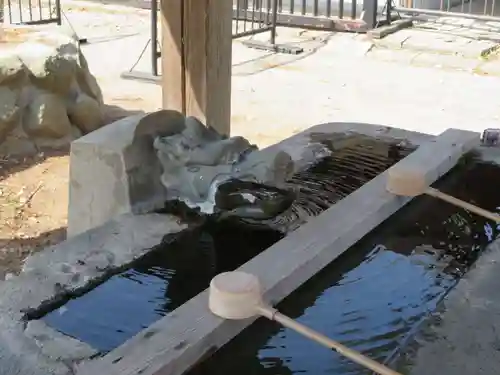 美和神社の手水舎