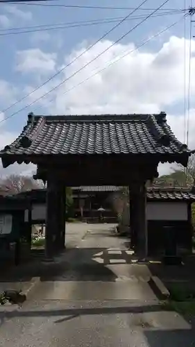 慈光寺(雨乞い不動尊)の山門