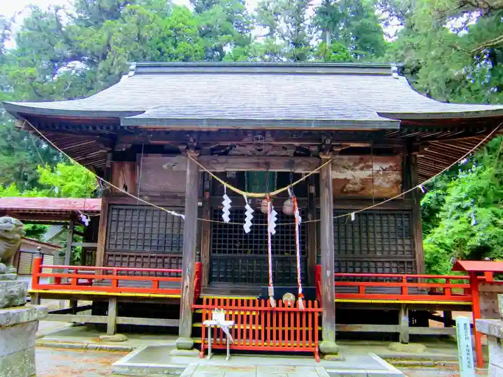 木幡神社の本殿・本堂