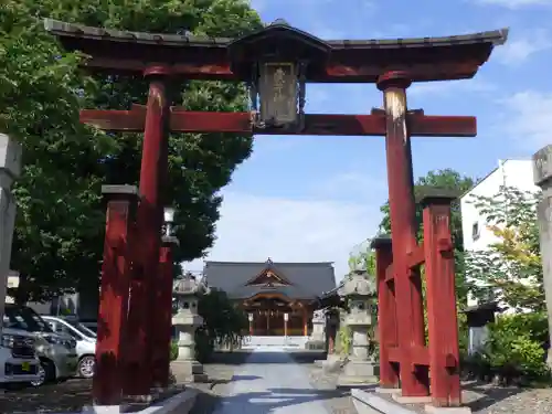 武井神社の鳥居