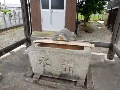 牛尾神社の手水舎