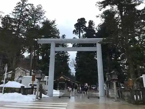 白山比咩神社の鳥居