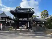 満性寺の山門・神門