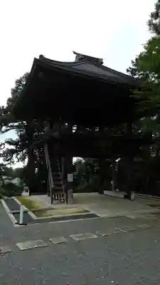  七国山薬王寺の山門・神門