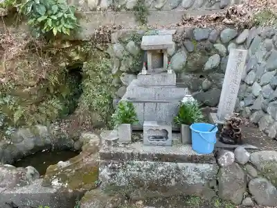 長勝寺の{uncategorized: "未分類", other: "その他", undefined: "問題あり", building: "その他建物", grave: "お墓", sacred_gate: "鳥居", guardian: "狛犬", statue: "像", buddha: "仏像", history: "歴史", nature: "自然", garden: "庭園", animal: "動物", pagoda: "塔", temizu: "手水舎", mountain_gate: "山門・神門", sanctuary: "本殿・本堂", subordinate: "末社・摂社", art: "芸術", scenery: "景色", jizo: "地蔵", ema: "絵馬", goshuin: "御朱印", omikuji: "おみくじ", items: "授与品その他", amulet: "お守り", goshuincho: "御朱印帳", eats: "食事", festival: "お祭り", votive_dance: "神楽", shichigosan: "七五三参", wedding: "結婚式", experience: "体験その他", initially: "初詣", around: "周辺", anti_infection: "感染症対策"}