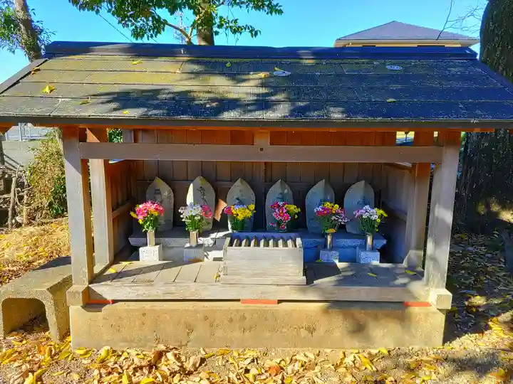 津島神社・仏堂(前原)の末社・摂社