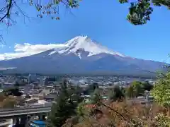 新倉富士浅間神社(山梨県)