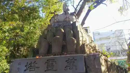 月窓寺の塔