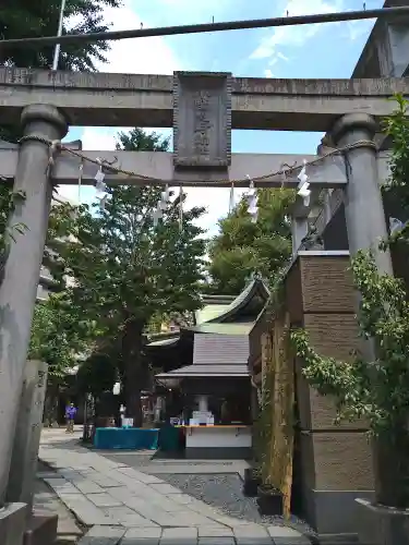 小野照崎神社の鳥居