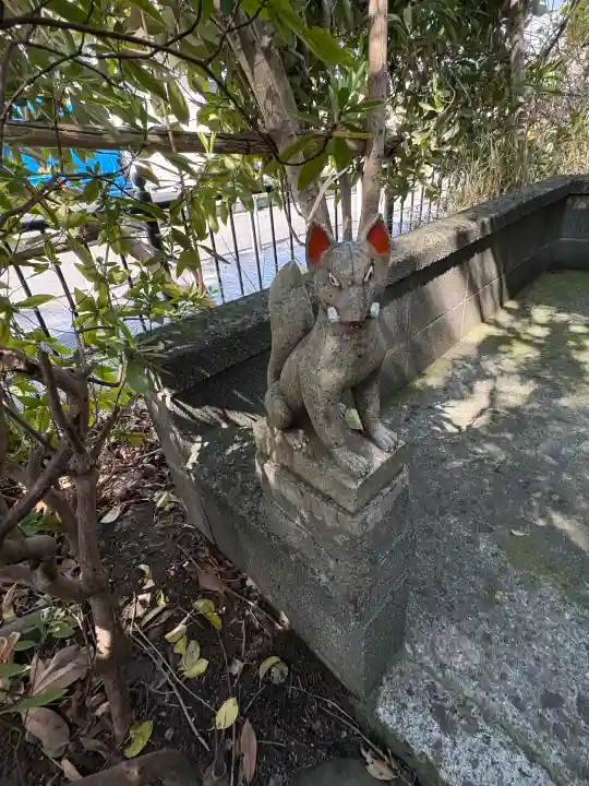白旗神社の{uncategorized: "未分類", other: "その他", undefined: "問題あり", building: "その他建物", grave: "お墓", sacred_gate: "鳥居", guardian: "狛犬", statue: "像", buddha: "仏像", history: "歴史", nature: "自然", garden: "庭園", animal: "動物", pagoda: "塔", temizu: "手水舎", mountain_gate: "山門・神門", sanctuary: "本殿・本堂", subordinate: "末社・摂社", art: "芸術", scenery: "景色", jizo: "地蔵", ema: "絵馬", goshuin: "御朱印", omikuji: "おみくじ", items: "授与品その他", amulet: "お守り", goshuincho: "御朱印帳", eats: "食事", festival: "お祭り", votive_dance: "神楽", shichigosan: "七五三参", wedding: "結婚式", experience: "体験その他", initially: "初詣", around: "周辺", anti_infection: "感染症対策"}