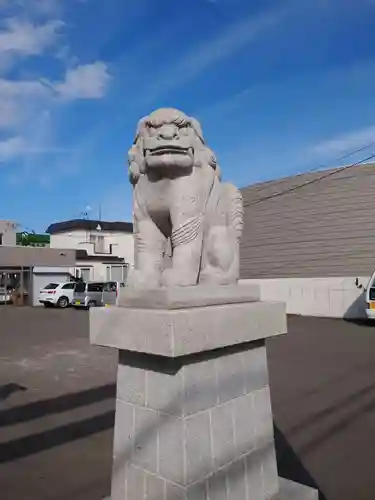 新川皇大神社の狛犬