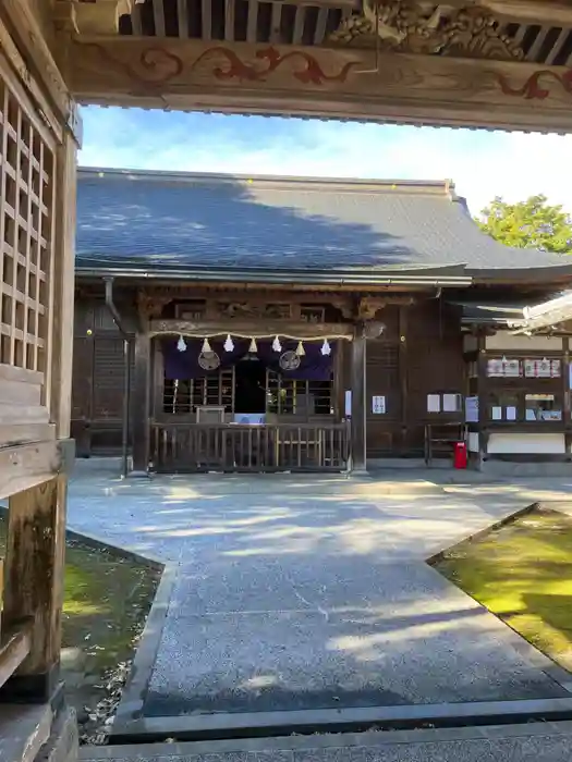 松江城山稲荷神社の本殿