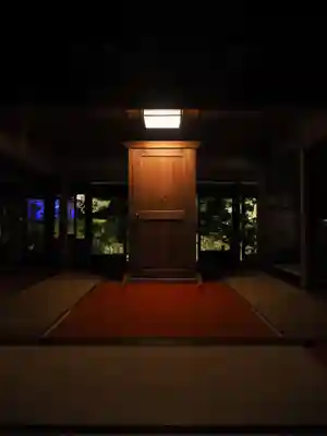 吸湖山　青岸寺の本殿・本堂