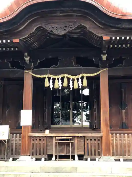 玉川神社の本殿・本堂
