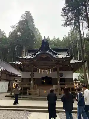 御岩神社の{uncategorized: "未分類", other: "その他", undefined: "問題あり", building: "その他建物", grave: "お墓", sacred_gate: "鳥居", guardian: "狛犬", statue: "像", buddha: "仏像", history: "歴史", nature: "自然", garden: "庭園", animal: "動物", pagoda: "塔", temizu: "手水舎", mountain_gate: "山門・神門", sanctuary: "本殿・本堂", subordinate: "末社・摂社", art: "芸術", scenery: "景色", jizo: "地蔵", ema: "絵馬", goshuin: "御朱印", omikuji: "おみくじ", items: "授与品その他", amulet: "お守り", goshuincho: "御朱印帳", eats: "食事", festival: "お祭り", votive_dance: "神楽", shichigosan: "七五三参", wedding: "結婚式", experience: "体験その他", initially: "初詣", around: "周辺", anti_infection: "感染症対策"}