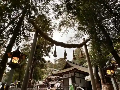 大神神社の{uncategorized: "未分類", other: "その他", undefined: "問題あり", building: "その他建物", grave: "お墓", sacred_gate: "鳥居", guardian: "狛犬", statue: "像", buddha: "仏像", history: "歴史", nature: "自然", garden: "庭園", animal: "動物", pagoda: "塔", temizu: "手水舎", mountain_gate: "山門・神門", sanctuary: "本殿・本堂", subordinate: "末社・摂社", art: "芸術", scenery: "景色", jizo: "地蔵", ema: "絵馬", goshuin: "御朱印", omikuji: "おみくじ", items: "授与品その他", amulet: "お守り", goshuincho: "御朱印帳", eats: "食事", festival: "お祭り", votive_dance: "神楽", shichigosan: "七五三参", wedding: "結婚式", experience: "体験その他", initially: "初詣", around: "周辺", anti_infection: "感染症対策"}
