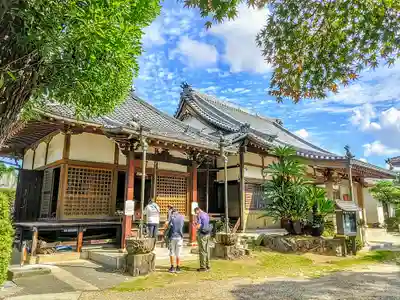 泉柳寺の本殿・本堂