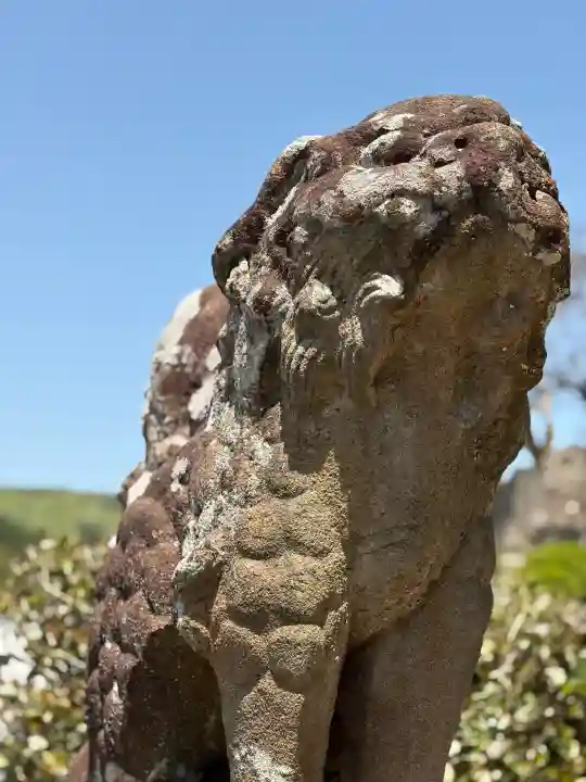 須我神社の{uncategorized: "未分類", other: "その他", undefined: "問題あり", building: "その他建物", grave: "お墓", sacred_gate: "鳥居", guardian: "狛犬", statue: "像", buddha: "仏像", history: "歴史", nature: "自然", garden: "庭園", animal: "動物", pagoda: "塔", temizu: "手水舎", mountain_gate: "山門・神門", sanctuary: "本殿・本堂", subordinate: "末社・摂社", art: "芸術", scenery: "景色", jizo: "地蔵", ema: "絵馬", goshuin: "御朱印", omikuji: "おみくじ", items: "授与品その他", amulet: "お守り", goshuincho: "御朱印帳", eats: "食事", festival: "お祭り", votive_dance: "神楽", shichigosan: "七五三参", wedding: "結婚式", experience: "体験その他", initially: "初詣", around: "周辺", anti_infection: "感染症対策"}