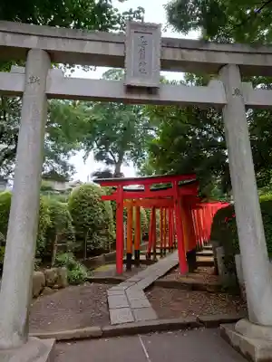 根津神社の鳥居