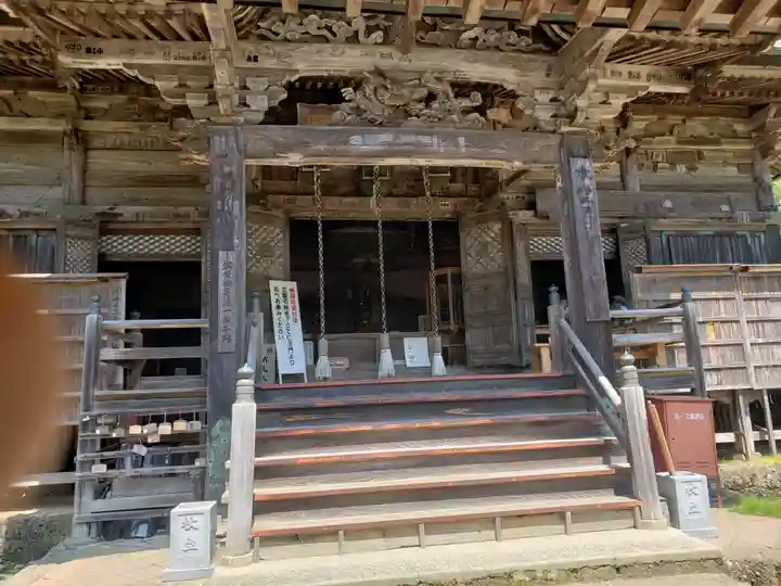 松尾寺の本殿・本堂