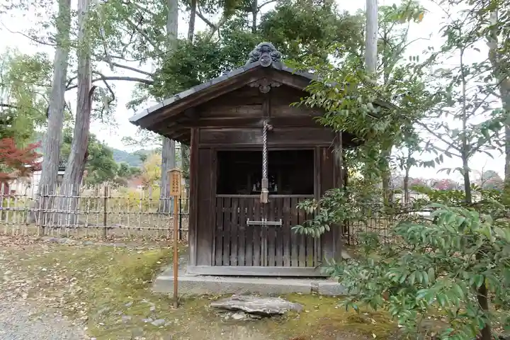 大覚寺の末社・摂社