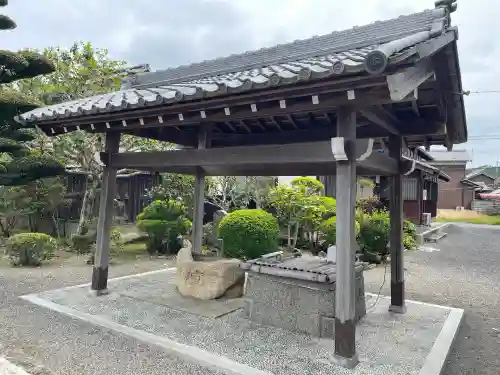 地安寺の{uncategorized: "未分類", other: "その他", undefined: "問題あり", building: "その他建物", grave: "お墓", sacred_gate: "鳥居", guardian: "狛犬", statue: "像", buddha: "仏像", history: "歴史", nature: "自然", garden: "庭園", animal: "動物", pagoda: "塔", temizu: "手水舎", mountain_gate: "山門・神門", sanctuary: "本殿・本堂", subordinate: "末社・摂社", art: "芸術", scenery: "景色", jizo: "地蔵", ema: "絵馬", goshuin: "御朱印", omikuji: "おみくじ", items: "授与品その他", amulet: "お守り", goshuincho: "御朱印帳", eats: "食事", festival: "お祭り", votive_dance: "神楽", shichigosan: "七五三参", wedding: "結婚式", experience: "体験その他", initially: "初詣", around: "周辺", anti_infection: "感染症対策"}