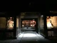 常楽寺の山門