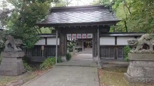 黒石神社の山門・神門