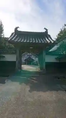 大頂寺の山門・神門