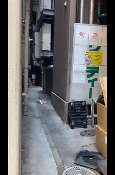 花房稲荷神社の{uncategorized: "未分類", other: "その他", undefined: "問題あり", building: "その他建物", grave: "お墓", sacred_gate: "鳥居", guardian: "狛犬", statue: "像", buddha: "仏像", history: "歴史", nature: "自然", garden: "庭園", animal: "動物", pagoda: "塔", temizu: "手水舎", mountain_gate: "山門・神門", sanctuary: "本殿・本堂", subordinate: "末社・摂社", art: "芸術", scenery: "景色", jizo: "地蔵", ema: "絵馬", goshuin: "御朱印", omikuji: "おみくじ", items: "授与品その他", amulet: "お守り", goshuincho: "御朱印帳", eats: "食事", festival: "お祭り", votive_dance: "神楽", shichigosan: "七五三参", wedding: "結婚式", experience: "体験その他", initially: "初詣", around: "周辺", anti_infection: "感染症対策"}