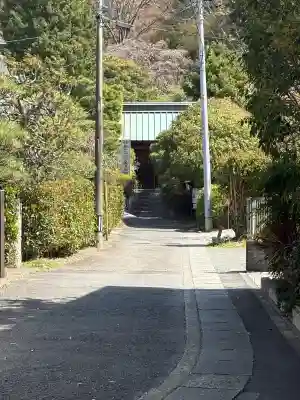 妙法寺の{uncategorized: "未分類", other: "その他", undefined: "問題あり", building: "その他建物", grave: "お墓", sacred_gate: "鳥居", guardian: "狛犬", statue: "像", buddha: "仏像", history: "歴史", nature: "自然", garden: "庭園", animal: "動物", pagoda: "塔", temizu: "手水舎", mountain_gate: "山門・神門", sanctuary: "本殿・本堂", subordinate: "末社・摂社", art: "芸術", scenery: "景色", jizo: "地蔵", ema: "絵馬", goshuin: "御朱印", omikuji: "おみくじ", items: "授与品その他", amulet: "お守り", goshuincho: "御朱印帳", eats: "食事", festival: "お祭り", votive_dance: "神楽", shichigosan: "七五三参", wedding: "結婚式", experience: "体験その他", initially: "初詣", around: "周辺", anti_infection: "感染症対策"}