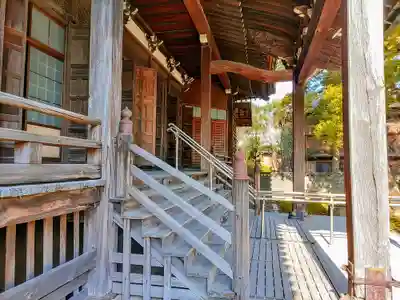 恩任寺の本殿・本堂